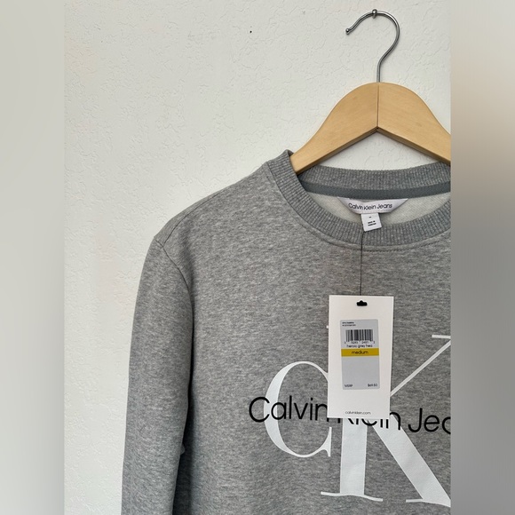 Classic Calvin Klein Unisex Pull Over - Picture 4 of 4